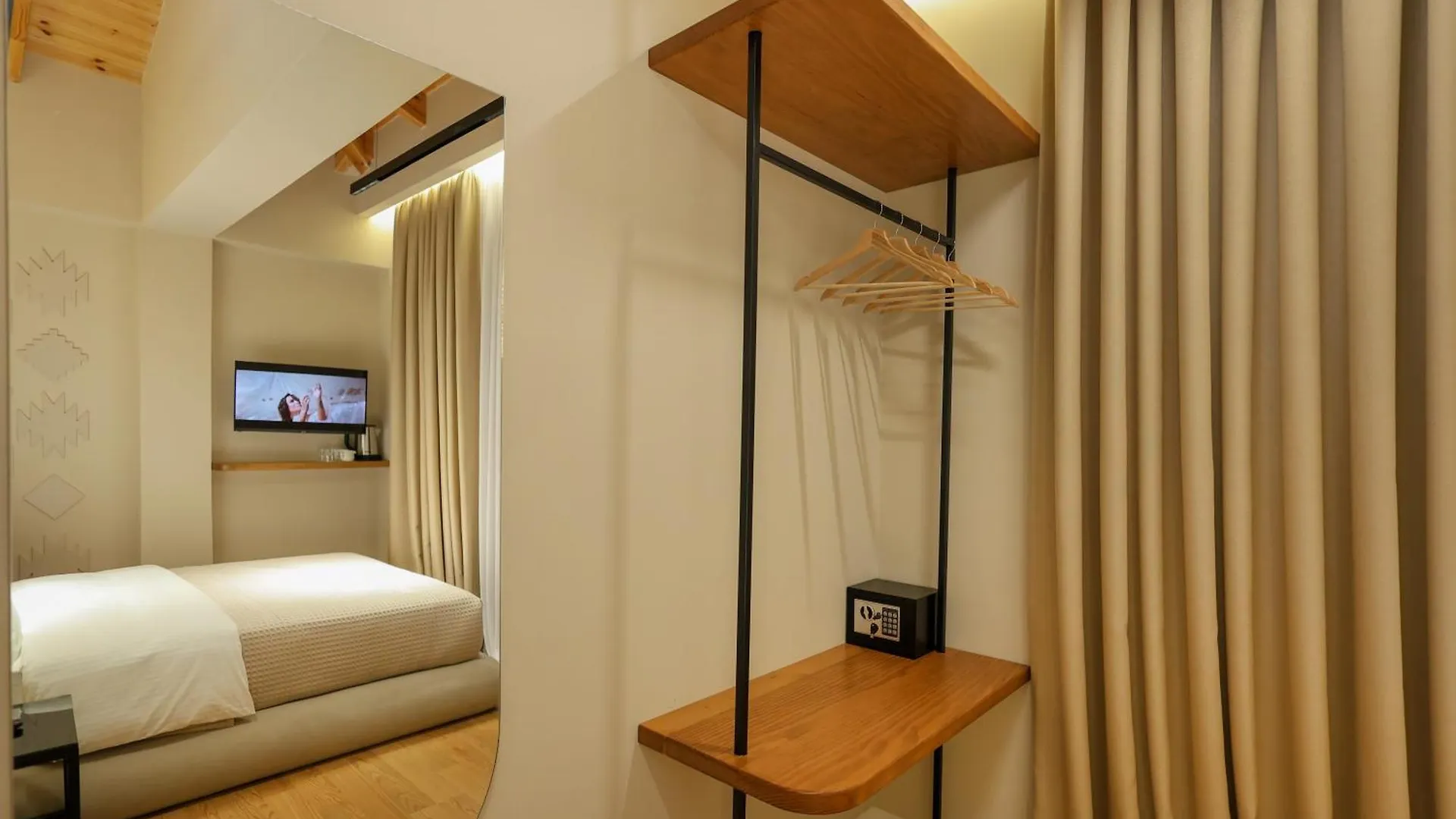 Beratinus1 Hotel