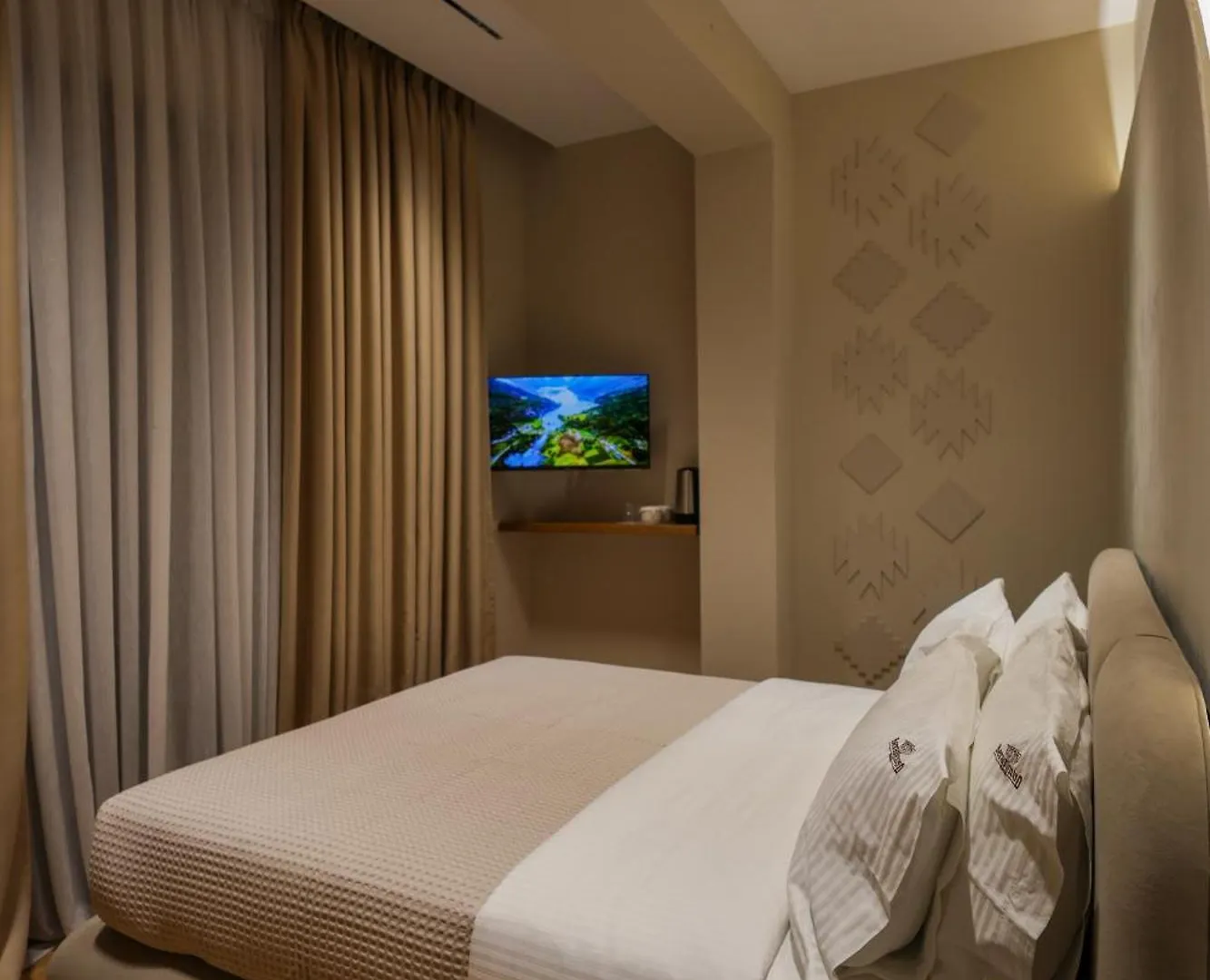 Beratinus1 Hotel Albania
